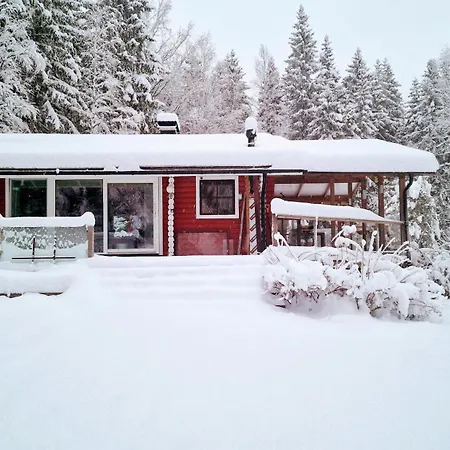 Hirsimökki Kansallispuistossa