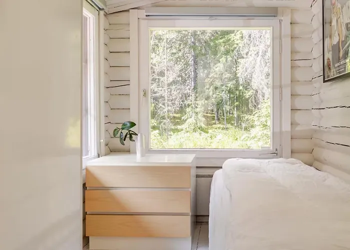 Hirsimoekki Kansallispuistossa Espoo